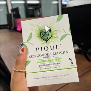 Pique Sun Goddess Matcha - 30 packs - NWOB